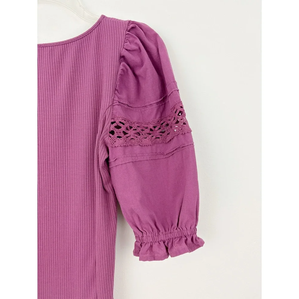 Free people Something Special Tee Size S Magenta Ribbed Puff Sleeve Crochet Lace